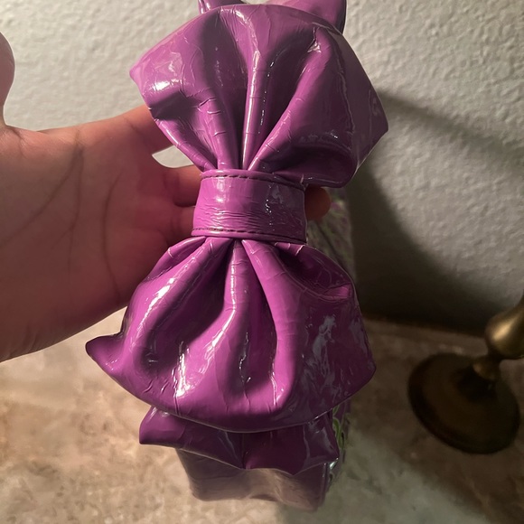 Vera Bradley FRILL Purple Green Floral Coated Vinyl  Bow Handle Hobo Handbag - Picture 3 of 15